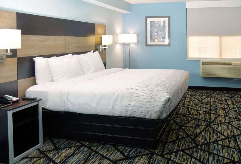 فندق Clarion Pointe Jacksonville Near Camp Lejeune
