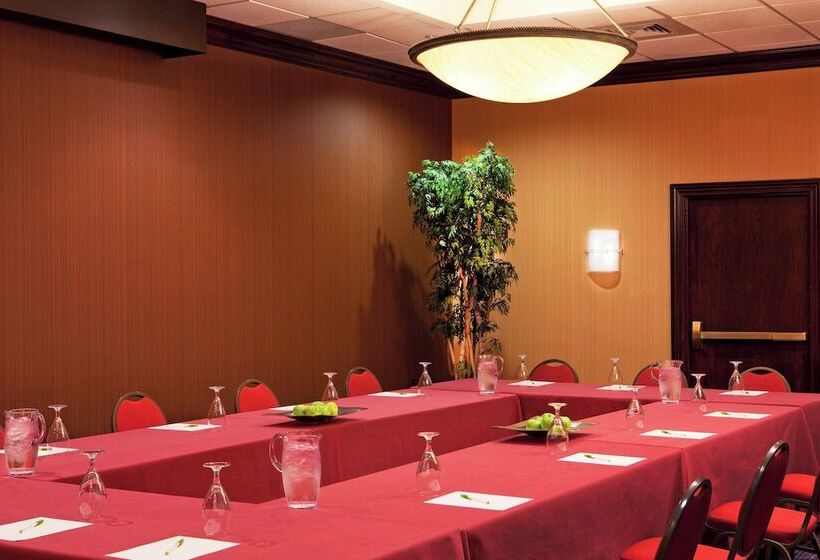 호텔 Courtyard By Marriott Alexandria Pentagon South