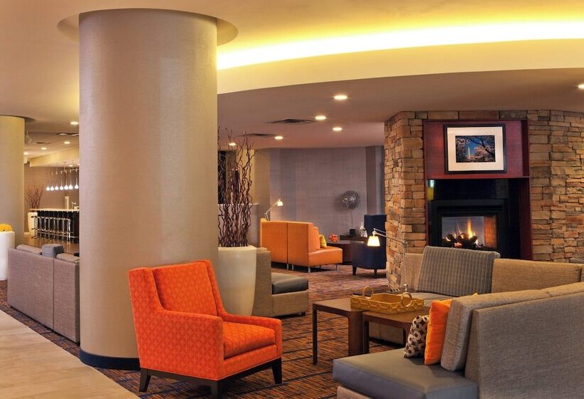 호텔 Courtyard By Marriott Alexandria Pentagon South