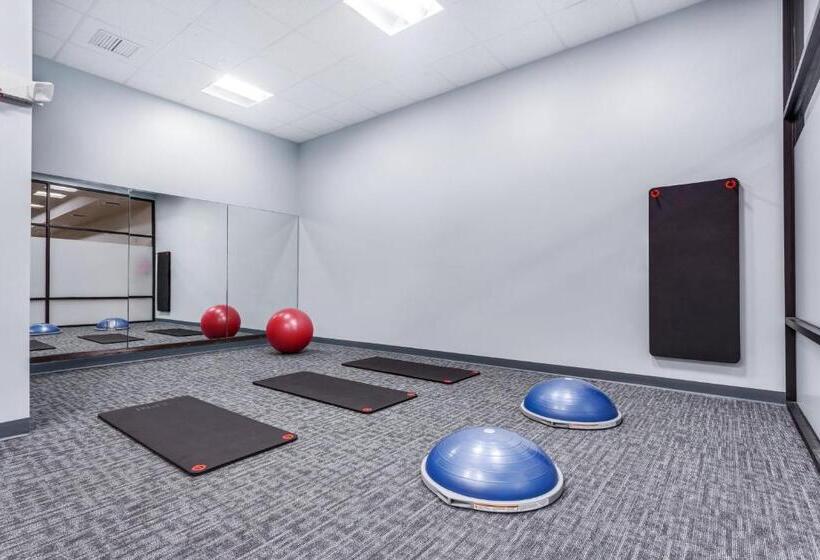 בית מלון כפרי Crowne Plaza Milwaukee South, An Ihg