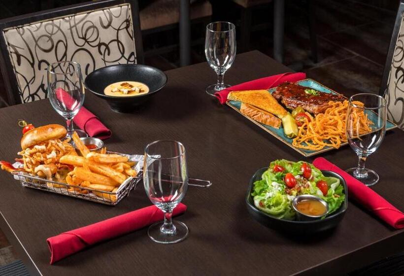 בית מלון כפרי Crowne Plaza Milwaukee South, An Ihg