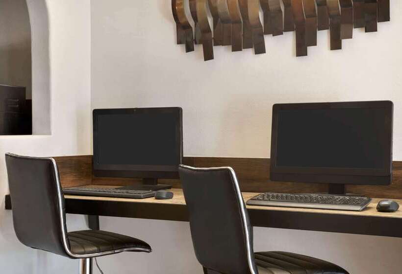 ホテル Days Inn By Wyndham Bend