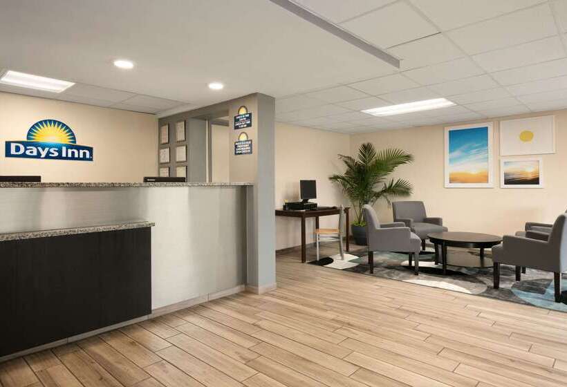 فندق Days Inn By Wyndham Clearwater/central