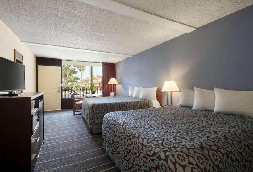 فندق Days Inn By Wyndham Clearwater/central