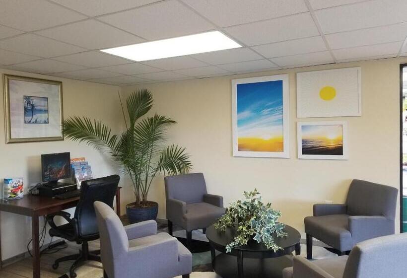 فندق Days Inn By Wyndham Clearwater/central