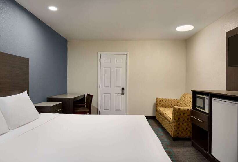 فندق Days Inn By Wyndham Lawton