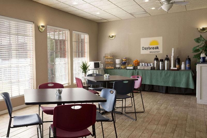 فندق Days Inn By Wyndham Lawton