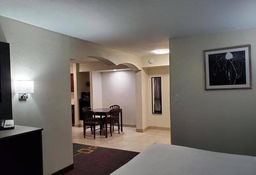 فندق Days Inn By Wyndham Lawton