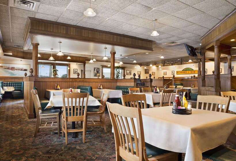 فندق Days Inn By Wyndham Rock Falls