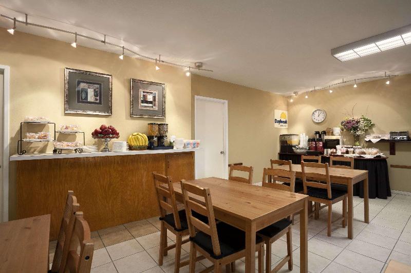 酒店 Days Inn By Wyndham San Diego/downtown/convention Center