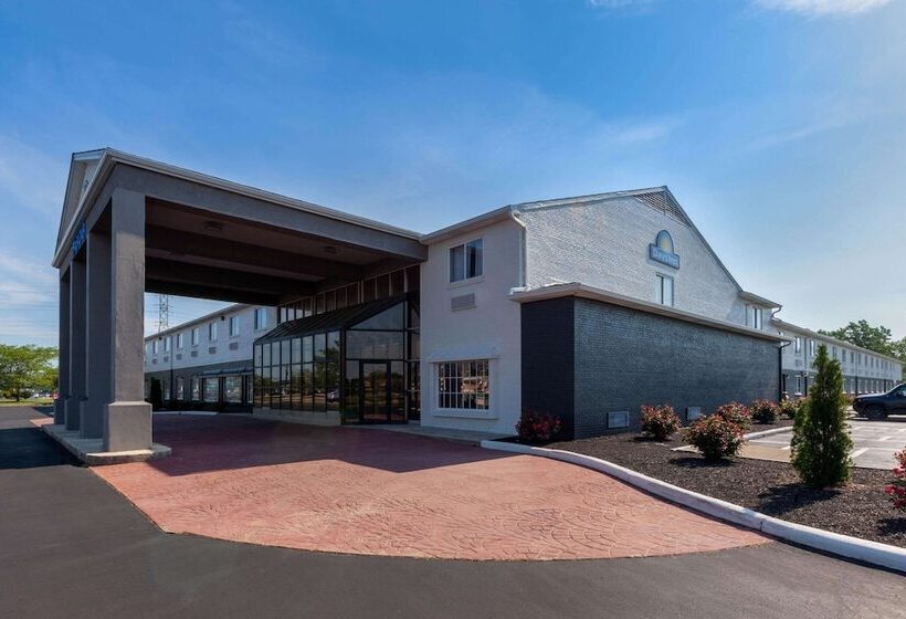 هتل Days Inn By Wyndham Sandusky Cedar Point