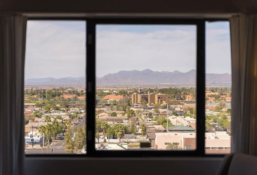 Delta Hotels By Marriott Phoenix Mesa