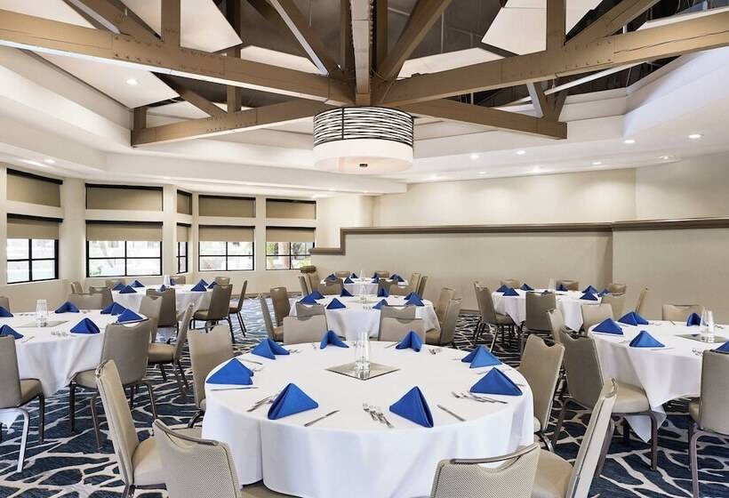 Delta Hotels By Marriott Phoenix Mesa