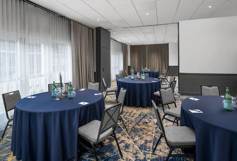 Delta Hotels By Marriott Santa Clara Silicon Valley