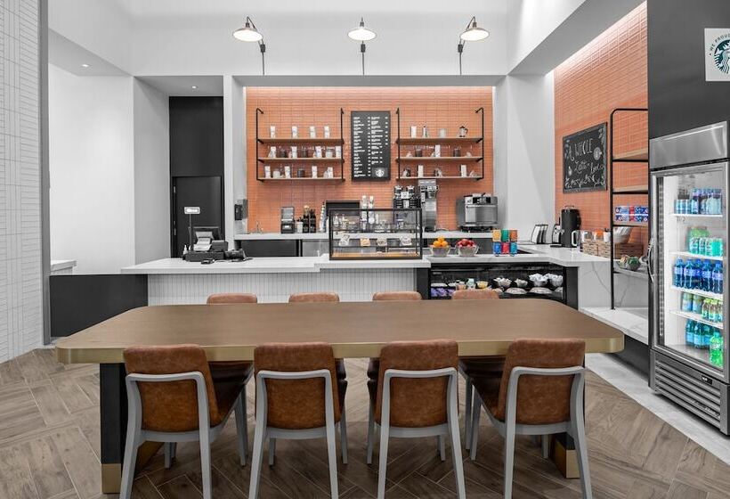 Delta Hotels By Marriott Santa Clara Silicon Valley