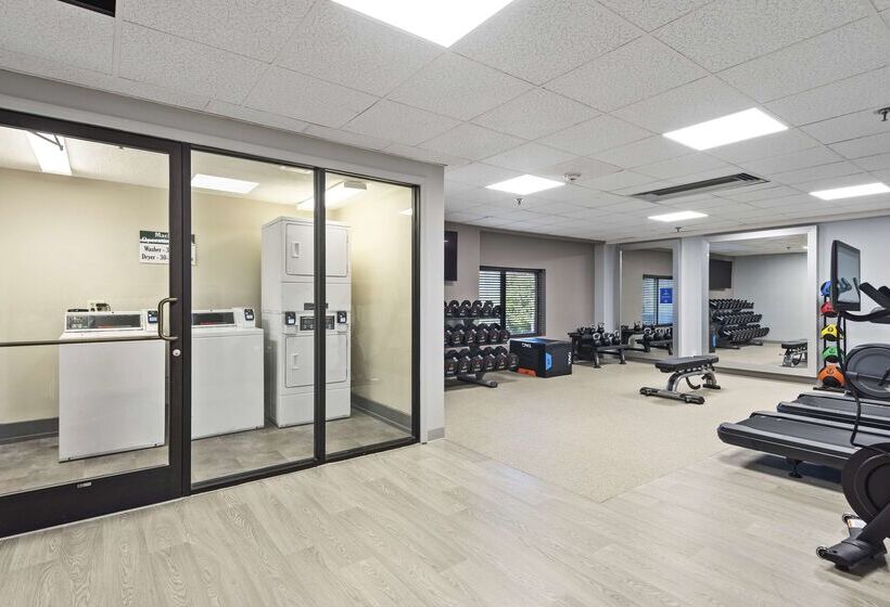 בית מלון כפרי Doubletree By Hilton Columbus