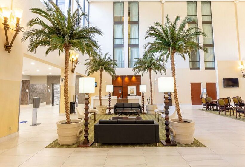 ホテル Doubletree By Hilton Dallas Richardson