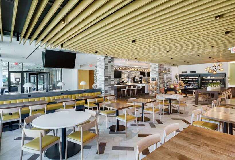 هتل Doubletree By Hilton Hartford Downtown