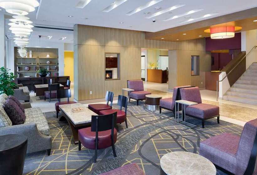 هتل Doubletree By Hilton Hartford Downtown