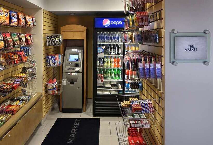 هتل Doubletree By Hilton Hartford Downtown