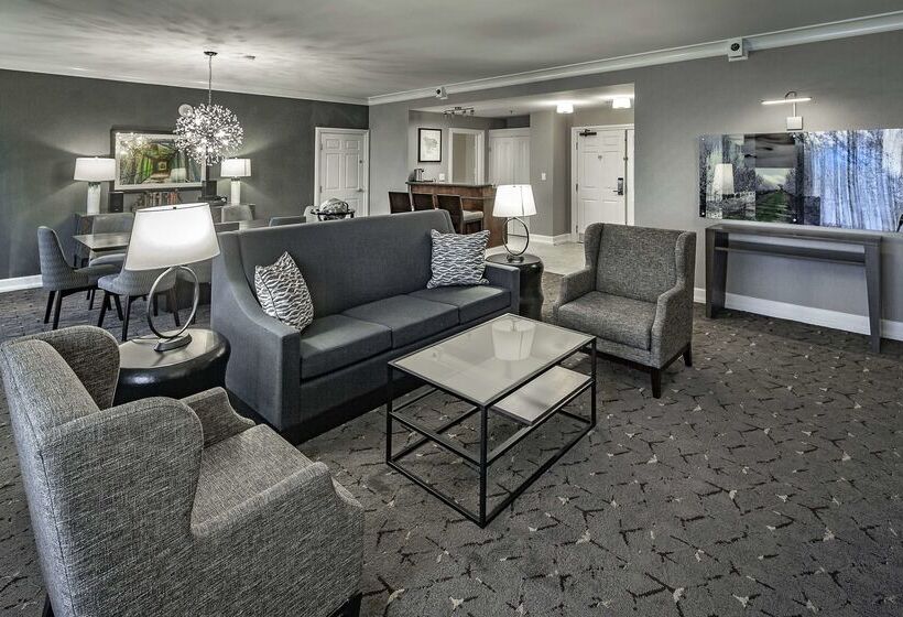 Doubletree By Hilton Hotel Modesto