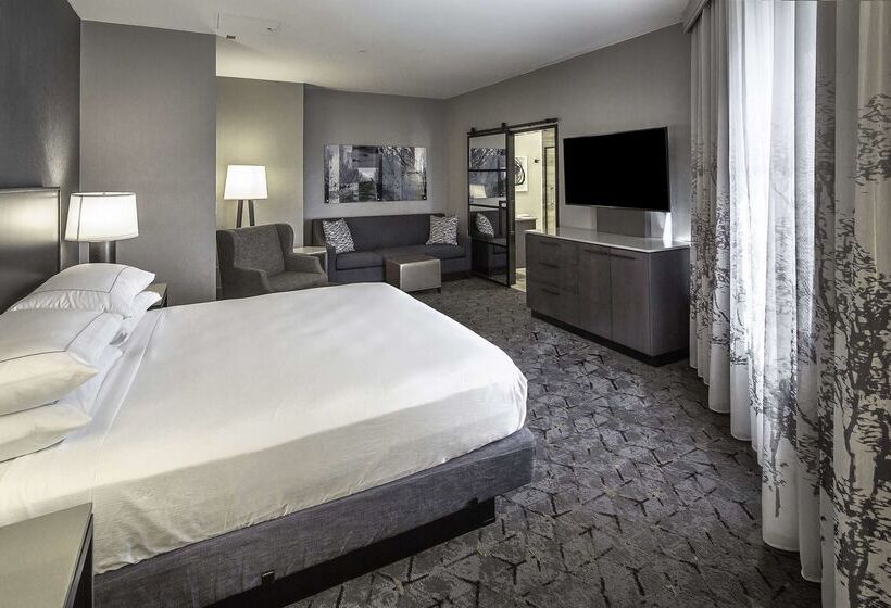 Doubletree By Hilton Hotel Modesto