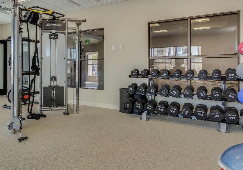 ホテル Doubletree By Hilton Phoenix Chandler