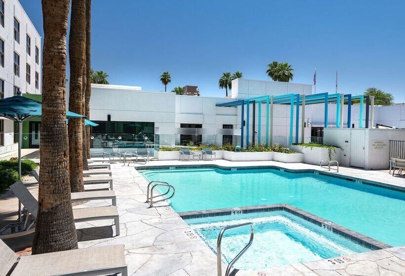 ホテル Doubletree By Hilton Phoenix Chandler