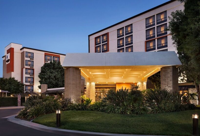 Doubletree By Hilton Hotel San Bernardino