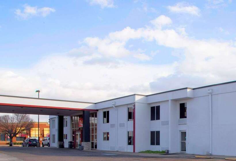 فندق Econo Lodge