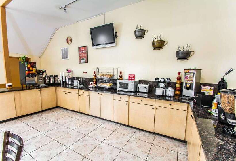 فندق Econo Lodge