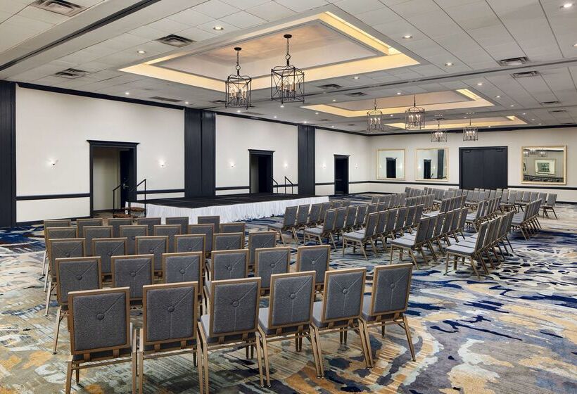 فندق Embassy Suites By Hilton West Palm Beach Central