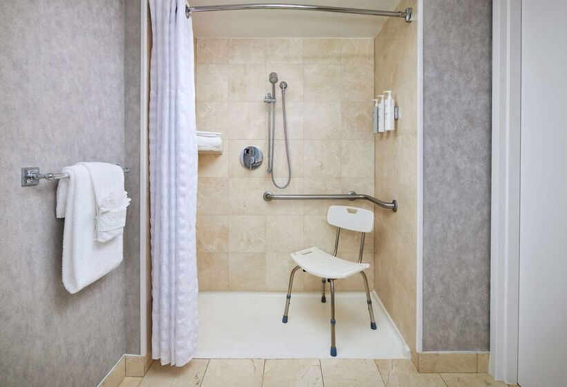 فندق Embassy Suites By Hilton West Palm Beach Central