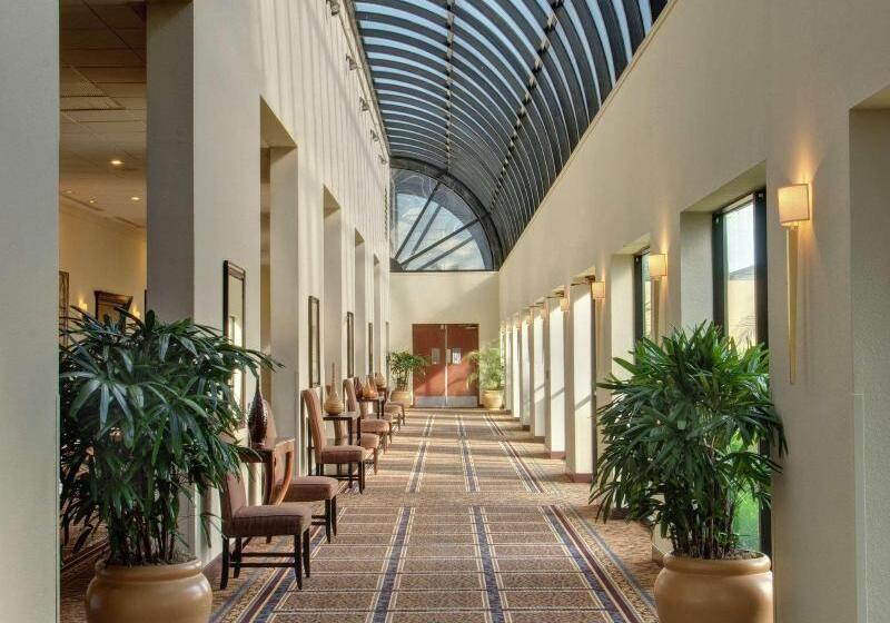 فندق Embassy Suites By Hilton West Palm Beach Central