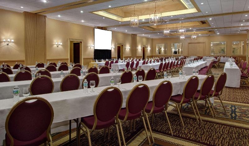 فندق Embassy Suites By Hilton West Palm Beach Central