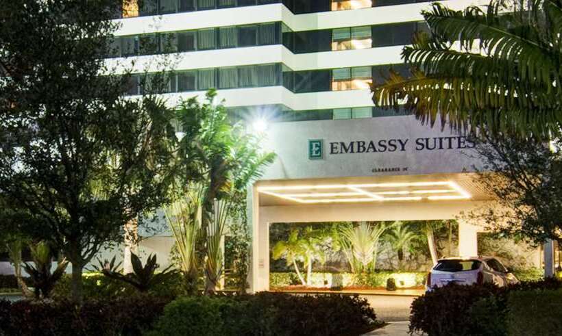 فندق Embassy Suites By Hilton West Palm Beach Central