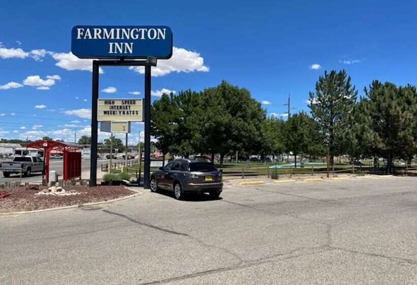 فندق Farmington Inn