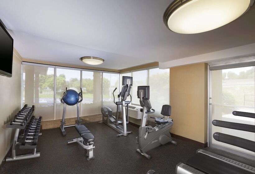 فندق Four Points By Sheraton Asheville Downtown