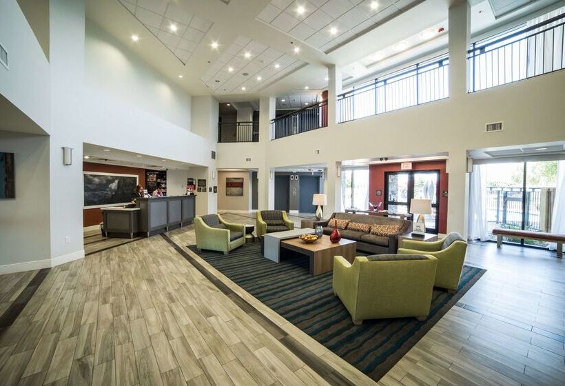 هتل Hampton Inn & Suites Tempe/phoenix Airport, Az