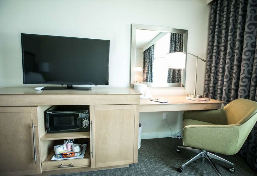 هتل Hampton Inn & Suites Tempe/phoenix Airport, Az