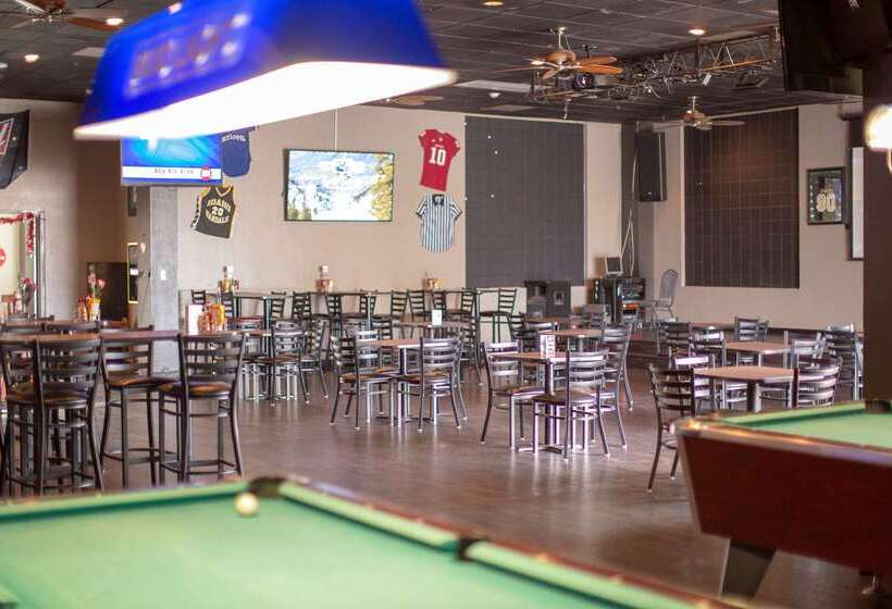 Hells Canyon Grand Hotel, Ascend Hotel Collection