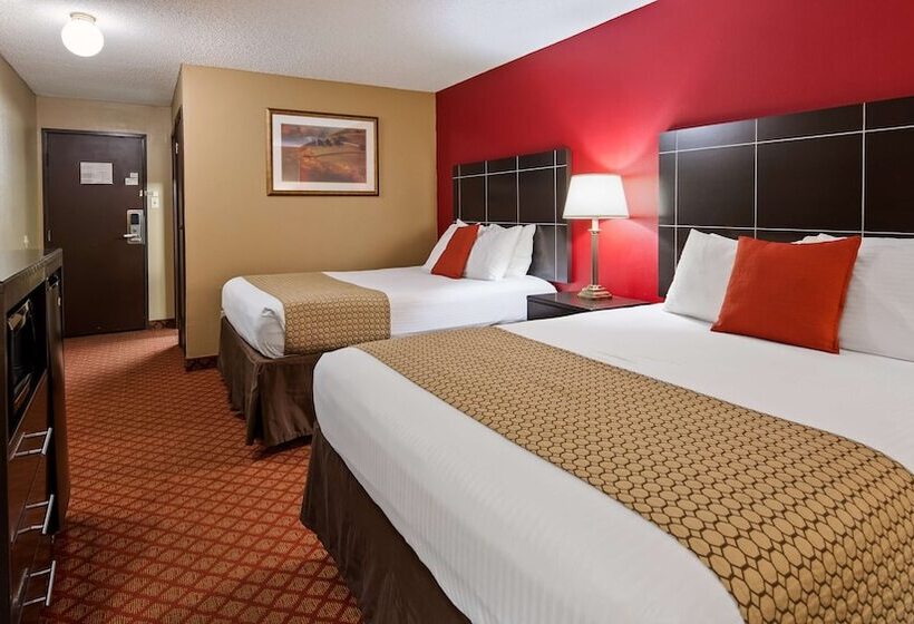 فندق Broadway Inn & Suites