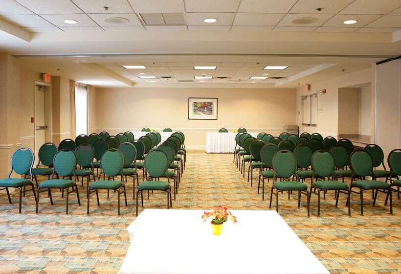 호텔 Hilton Garden Inn Secaucus/meadowlands