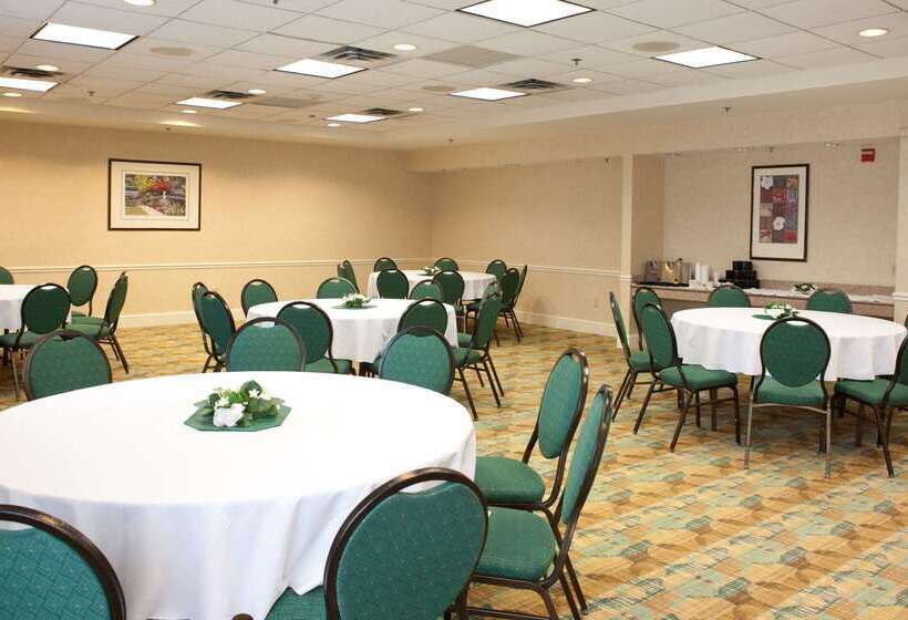 호텔 Hilton Garden Inn Secaucus/meadowlands