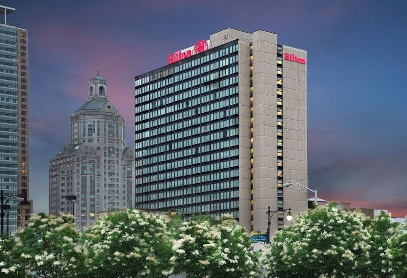هتل Doubletree By Hilton Hartford Downtown