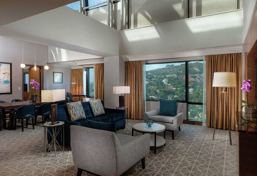 Отель Hilton Los Angeles/universal City