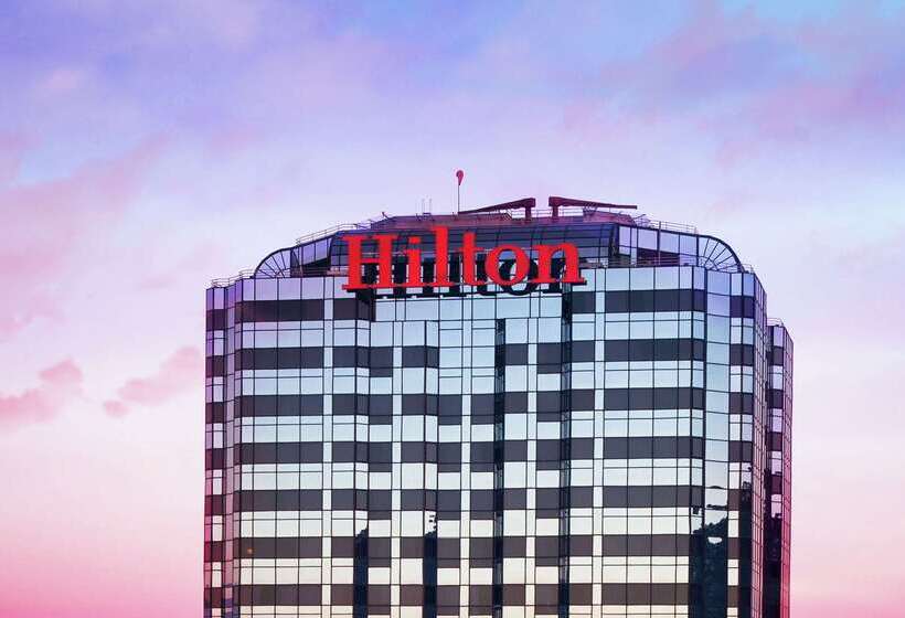 هتل Hilton Los Angeles/universal City