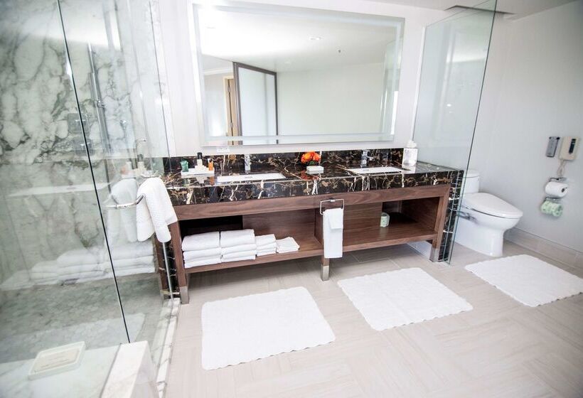 Отель Hilton Los Angeles/universal City