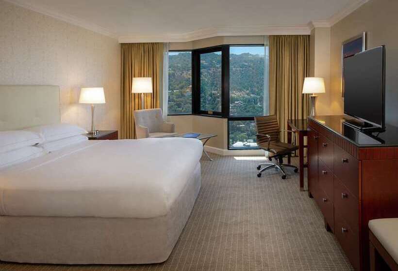 Отель Hilton Los Angeles/universal City