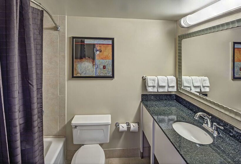 فندق Hilton Sacramento Arden West